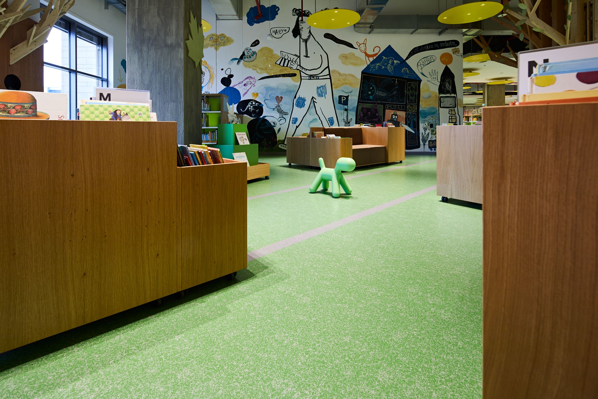 noraplan lona rubber flooring in children's library area image number 7